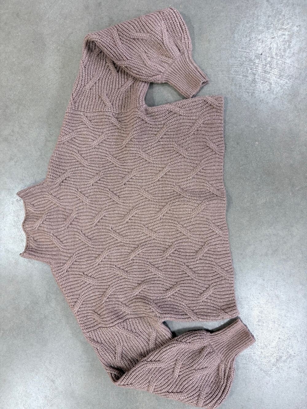 DRESS FORUM Women's Pullover Cropped Sweater M Beige/light brown